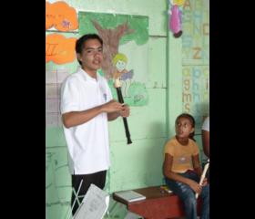 EQUIPO en los BARRIOS