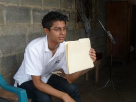 EQUIPO en los BARRIOS