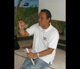 EQUIPO en los BARRIOS
